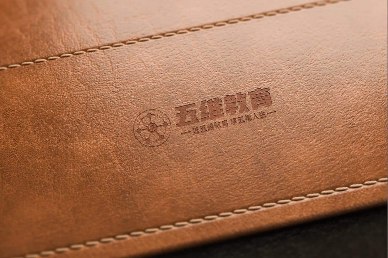 皮革质感烫银效果logo样机